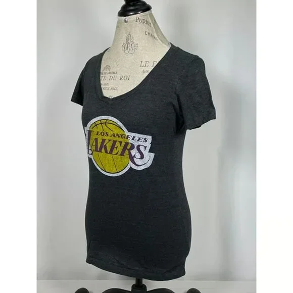 Los Angeles Lakers NBA Wright & Ditson V-Neck Gray T-Shirt Women's MEDIUM - Picture 4 of 5
